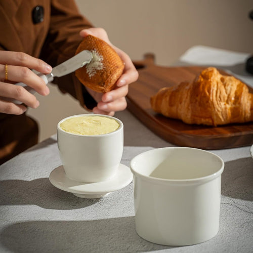 Butter dish - Ceramic - Butter storage box - Butter dishes - Butter dish - Butter pot - With lid - For spreadable butter - White
